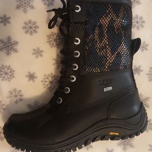 Ugg Adirondack boots